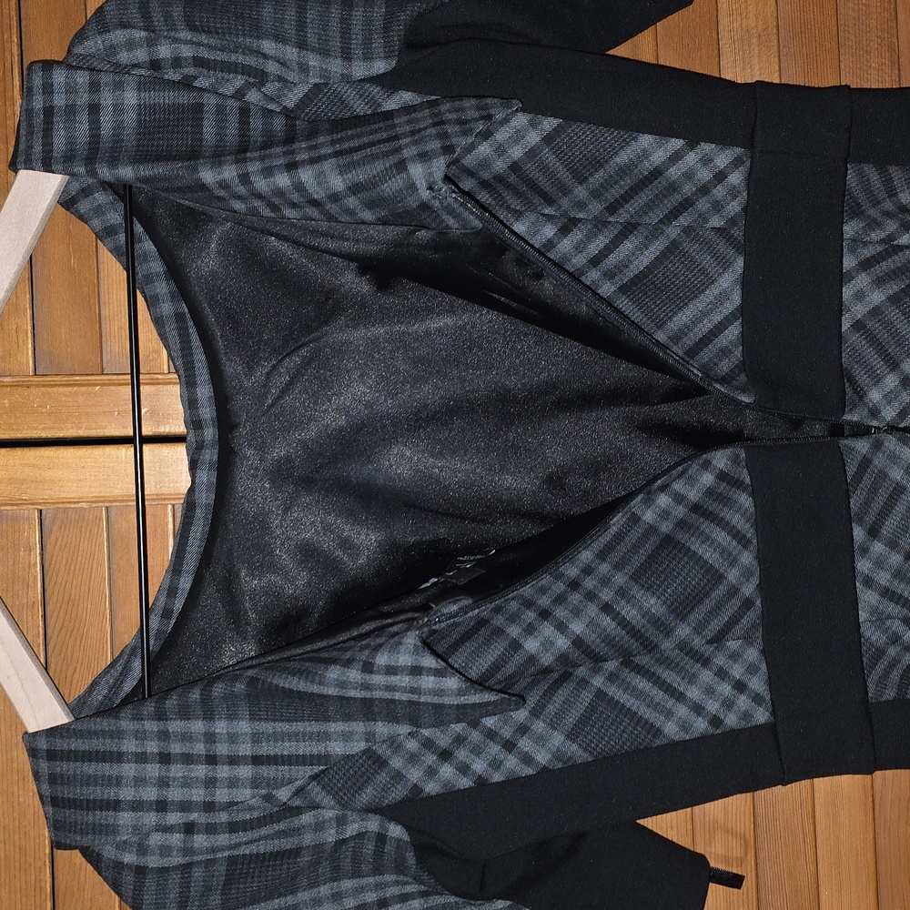 White House Black Market Plaid Sheath Dress Size 0 - Picture 9 of 9